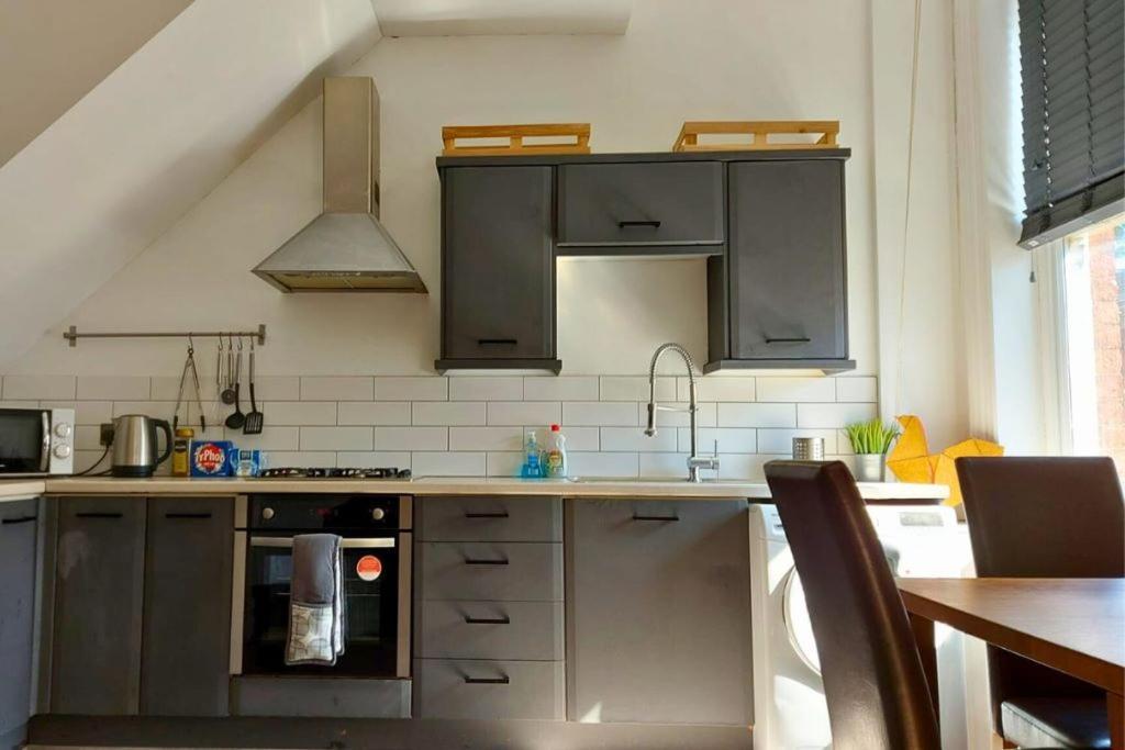 Large Studio Room In City Centre Preston  Extérieur photo